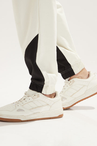 Chase The Sunset Joggers