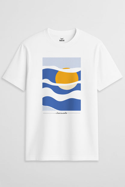 Love Sunsets Classic Fit T-Shirt